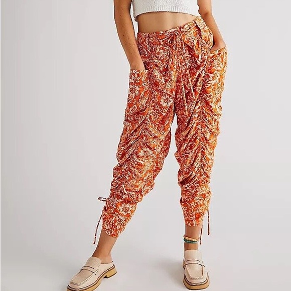 NWOT Free People Dusk Till Dawn Parachute Pants in Orange Z567